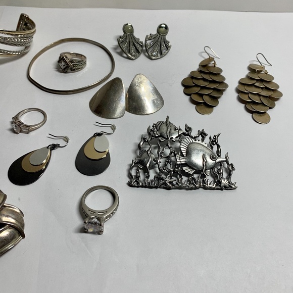 Silver and Gold Jewelry Bundle - Picture 3 of 3